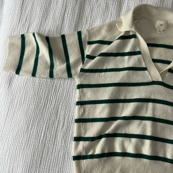 Striped Collar Sweater - Picture 2 of 2